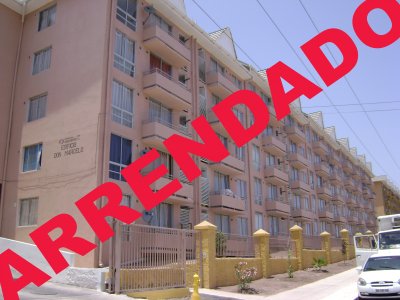 Departamento en excelente sector y con estacionamiento,sistema de conserjería las 24 horas, locomoción ala puerta.